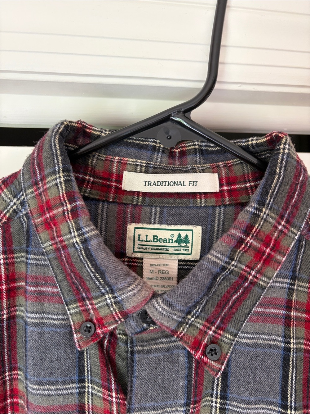 LL Bean Flannel - Picture 3 of 4